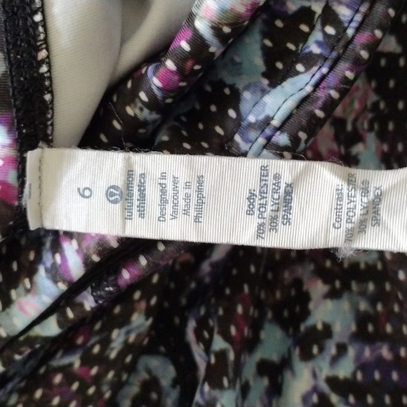 Lululemon all sports cropped - Picture 4 of 4